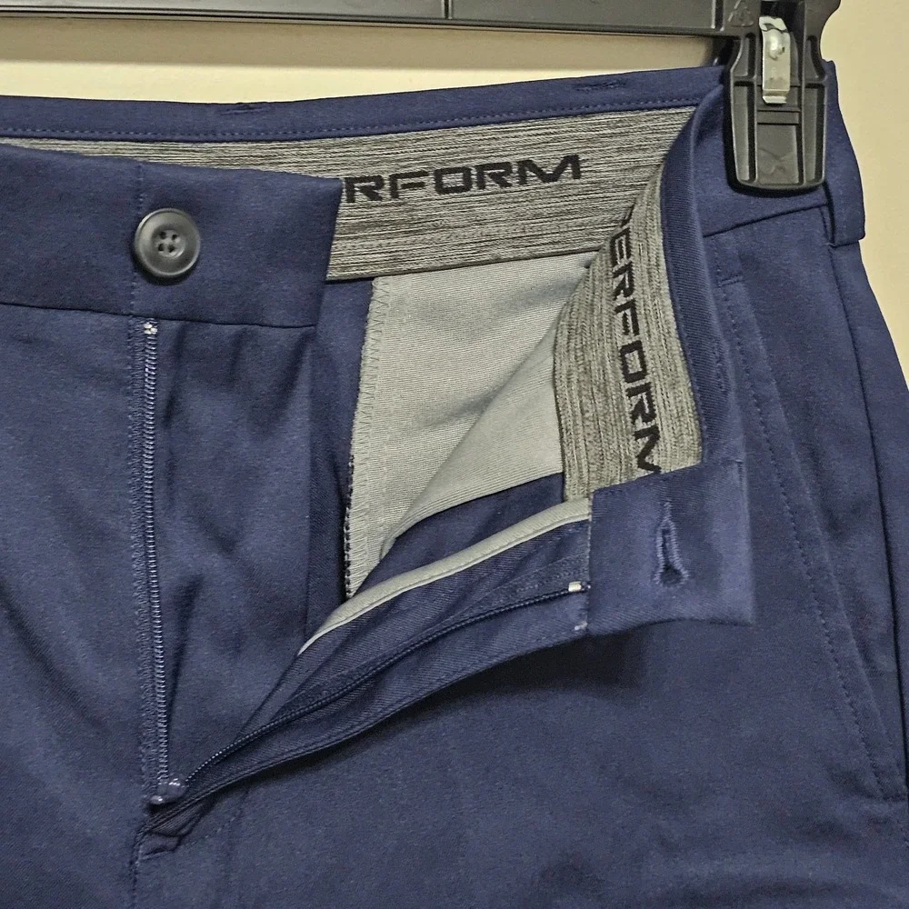 Men Shorts 28 X 7 Navy Straight Fit Flat Front Performance Elastic Waistband 988